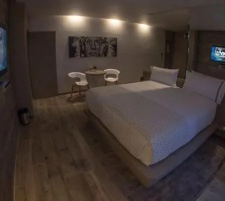 Picasso Villas & Suites